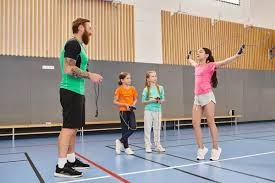 篮球场上常见的五个错误判断