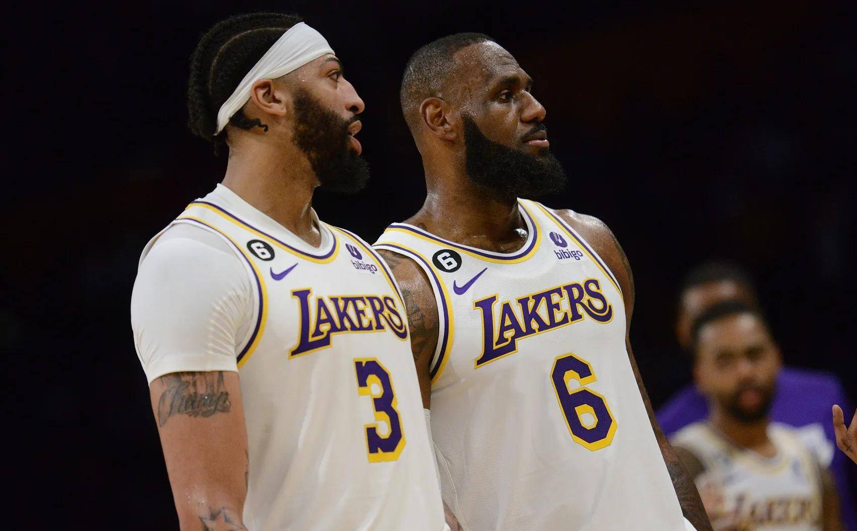 他们频频组 他们频频组